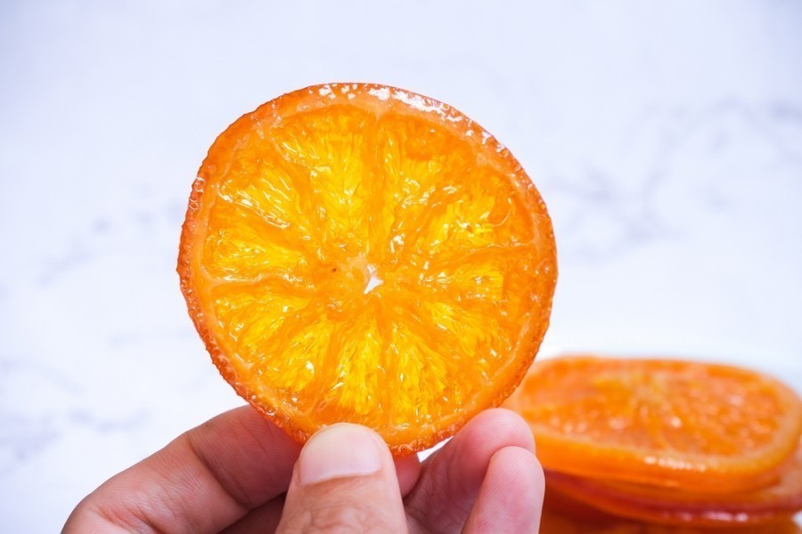 Quelle est la meilleure méthode pour confire des oranges ?